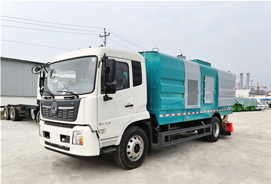 國(guó)六12方東風(fēng)天錦后置吸盤(pán)吸塵車